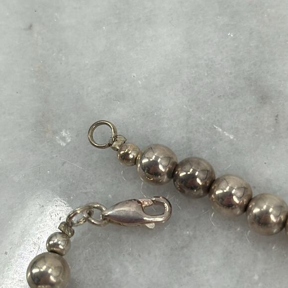 Crystal glass and Sterling silver ball beaded bracelet - Picture 3 of 5